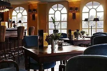 Hotel Der Valk 4*