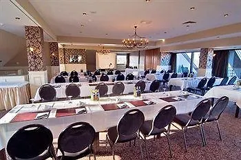 Hotel Der Valk 4*