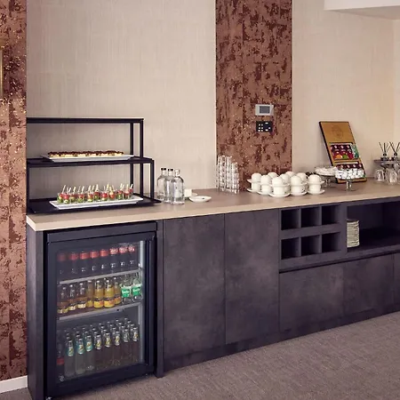 Der Valk Hotel 4*