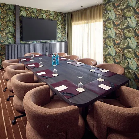 Otel Der Valk 4*