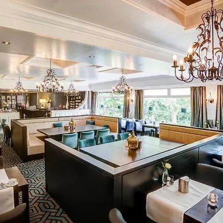 Der Valk Hotel 4*